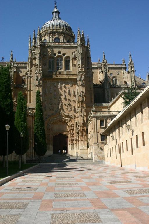 Apartamentos Salamanca Puerta Zamora, Centro, Wifi Con Salon Y 2 Dormitorios, Parking Rum bild